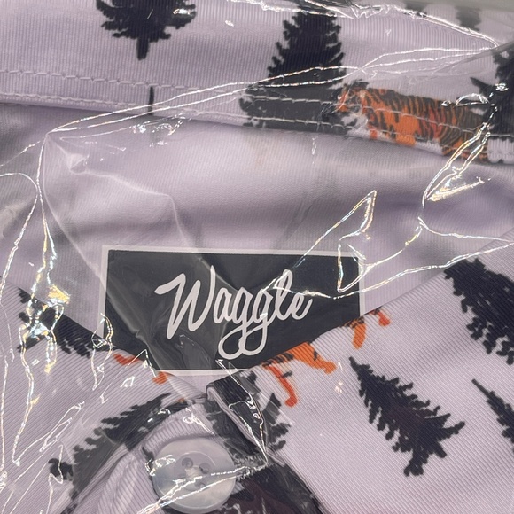 Mens tiger in the woods polo by Waggle NWT - Picture 3 of 6